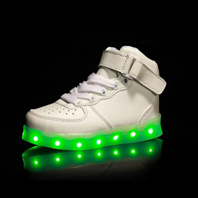 Basket femme blanche lumineuse simili cuir à lacets LED Basket femme blanche lumineuse simili cuir à lacets LED